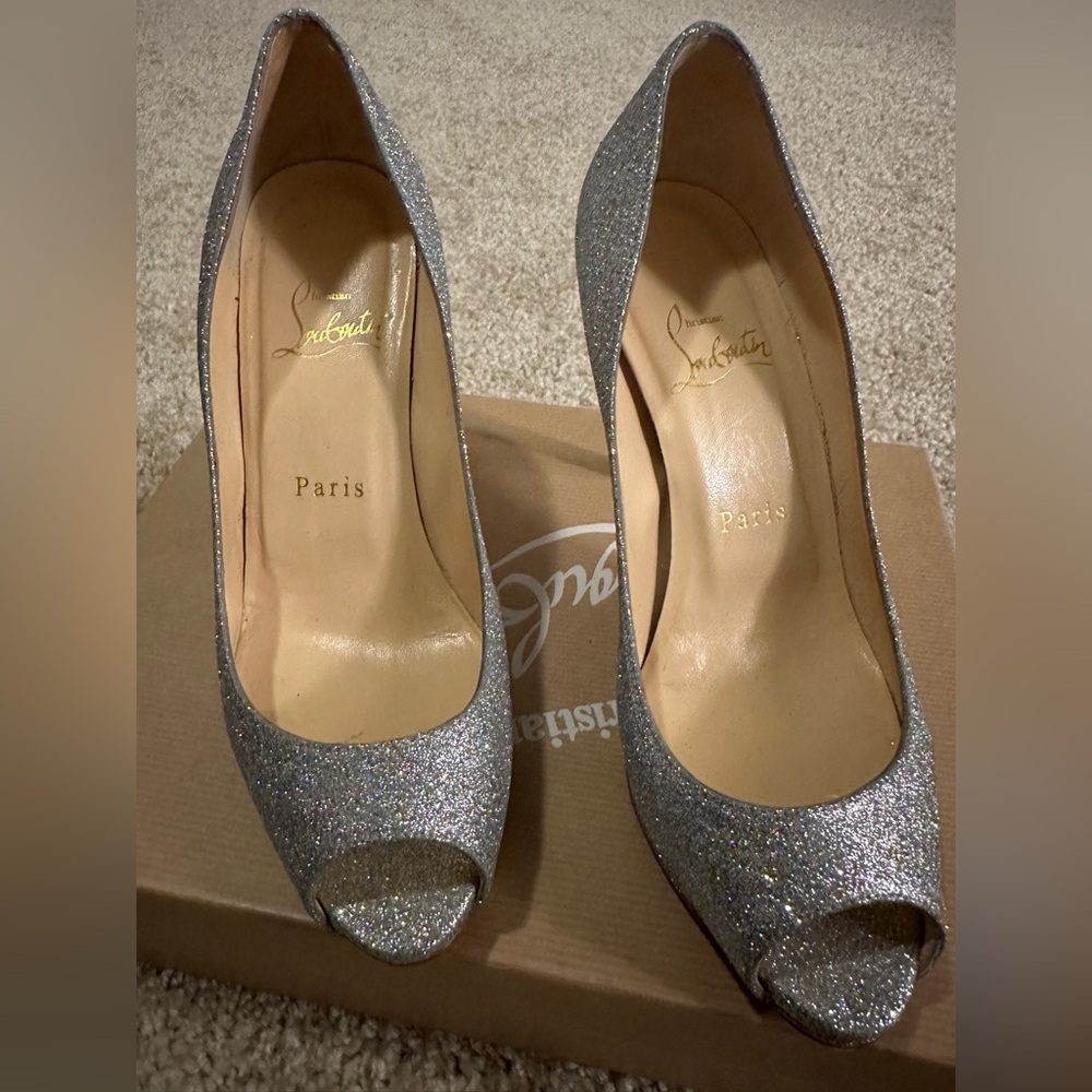 CHRISTIAN LOUBOUTIN Glitter Mini Flo 100 Pumps 36.5 silver.